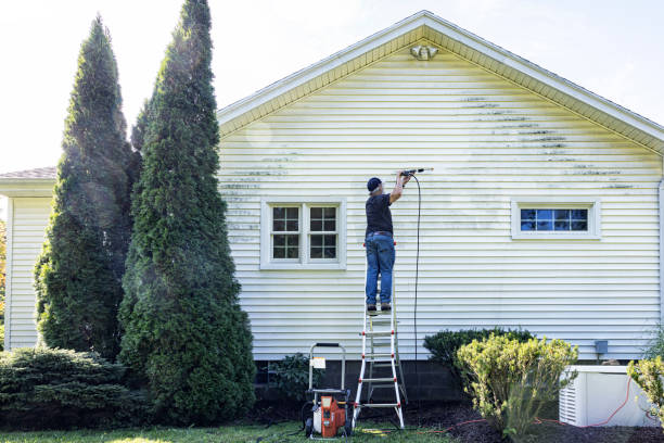 Best Animal Enclosure Cleaning  in Huntgburg, IN