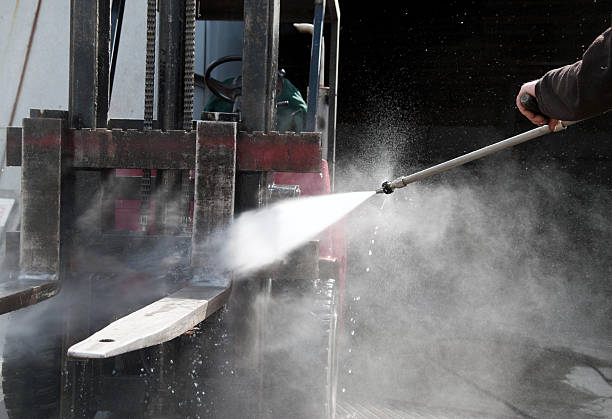 Best Post-Construction Pressure Washing  in Huntgburg, IN